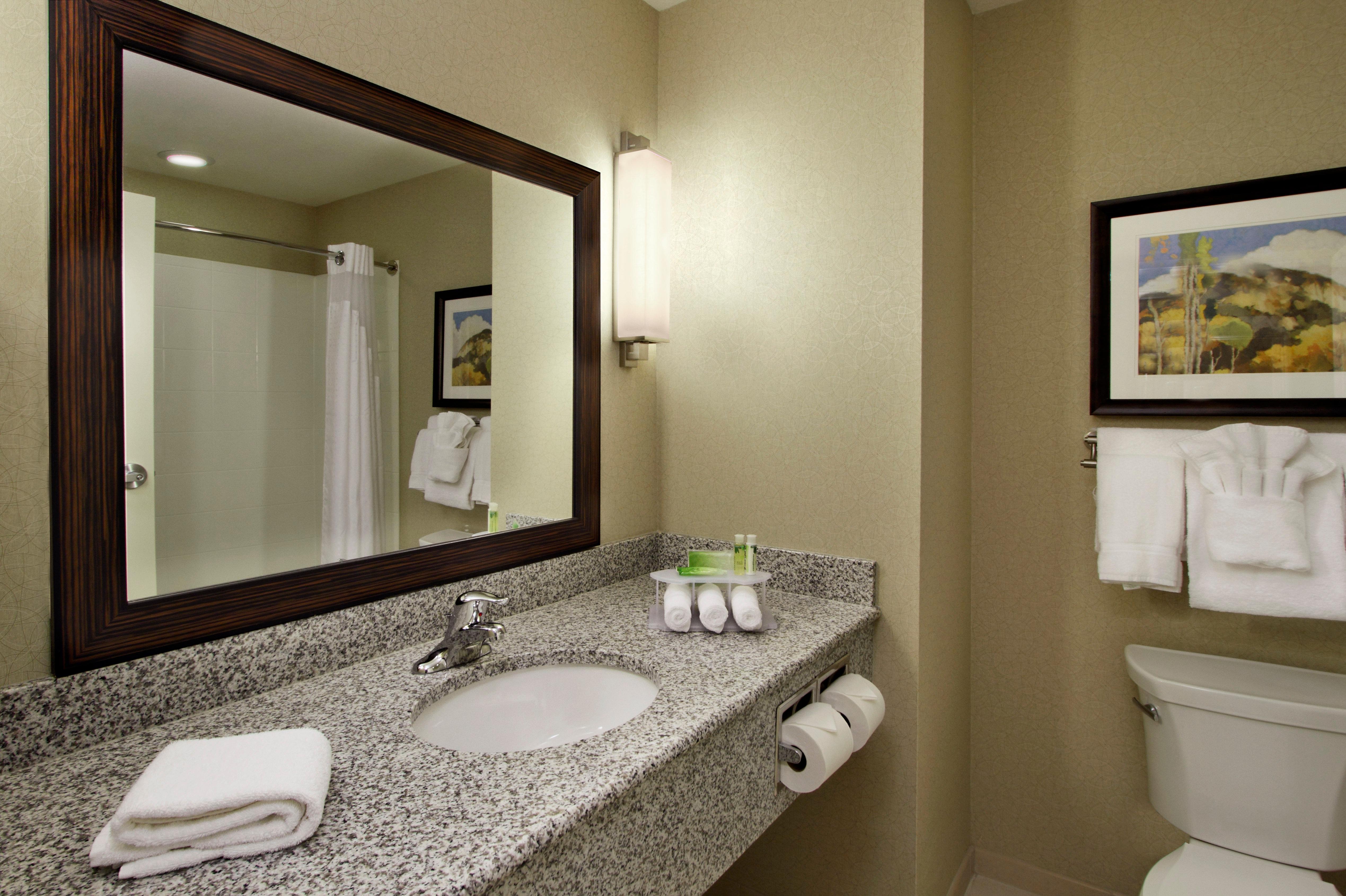 Holiday Inn Express - Colorado Springs - First & Main By Ihg Exterior photo