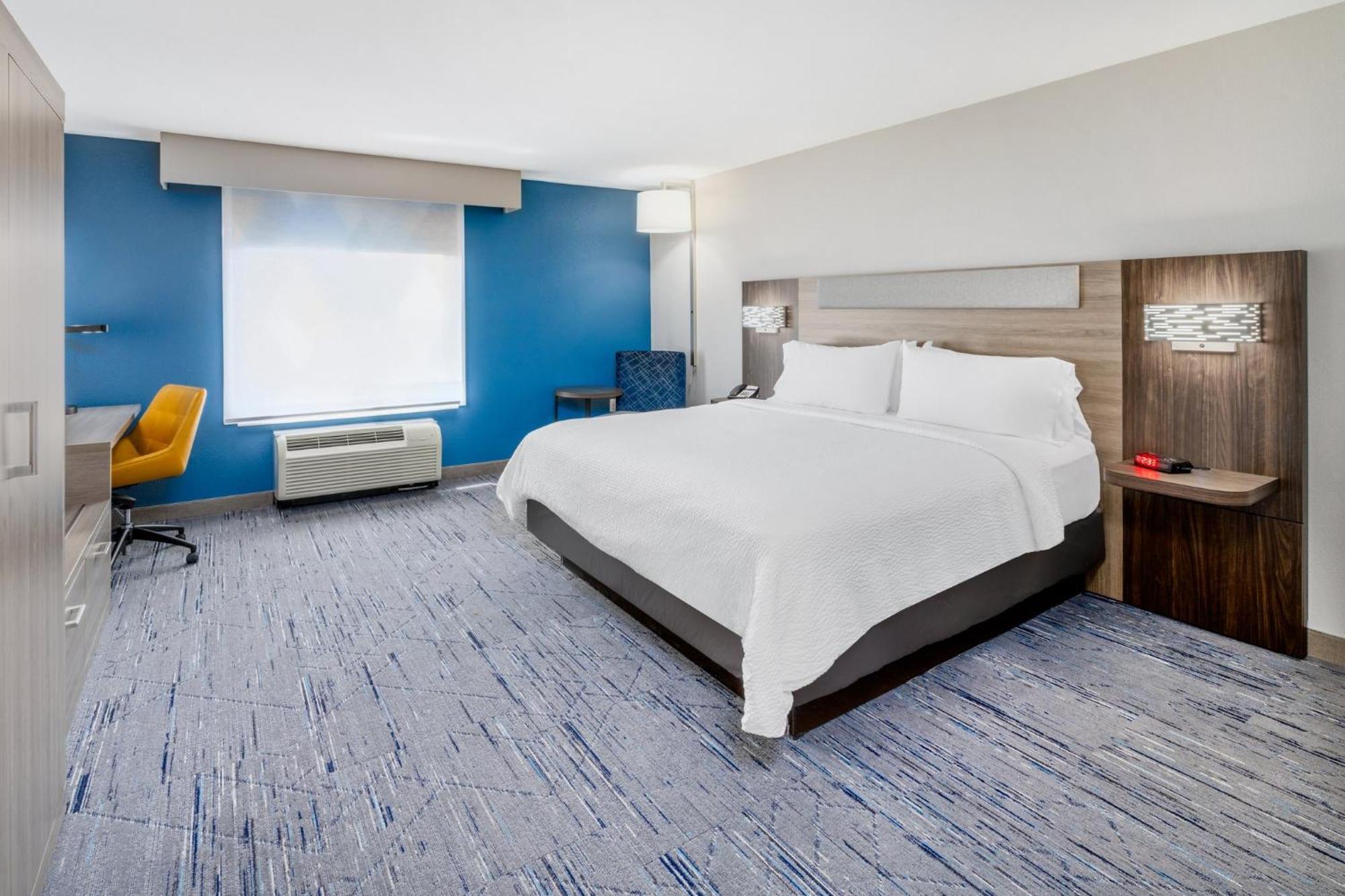 Holiday Inn Express - Colorado Springs - First & Main By Ihg Exterior photo